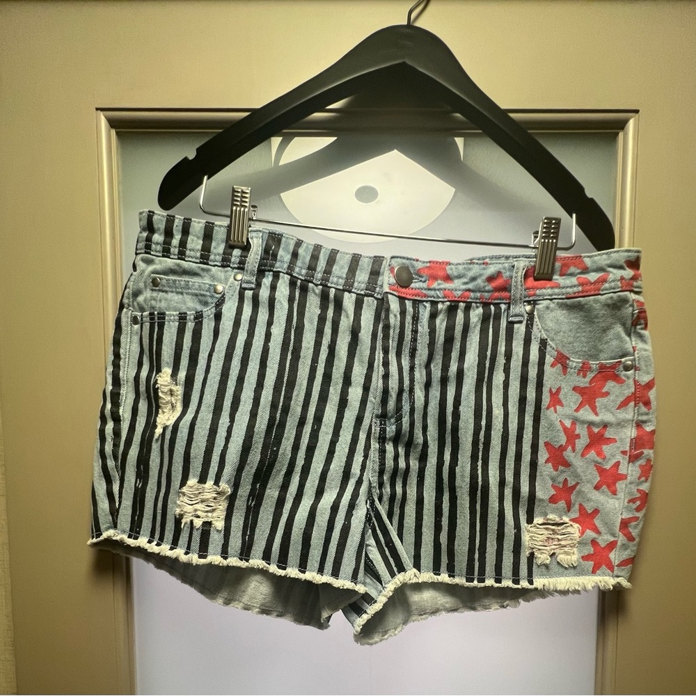 Patriotic Red, White & Blue Star Spangled Jean Shorts Sz XL